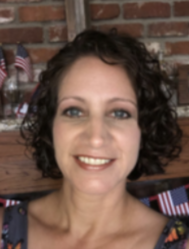 Photo of teacher Sara Vierra