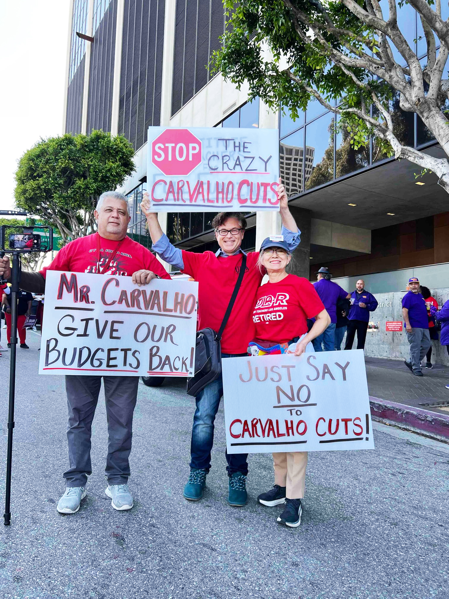Just a few of the thousands of UTLA members rallying against #CarvalhoCuts.