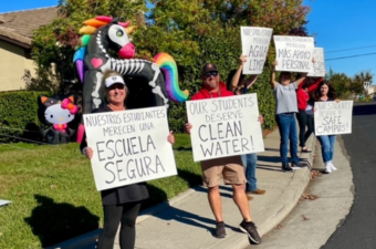 Auburn Union Teachers Association members advocating for clean drinking water at school