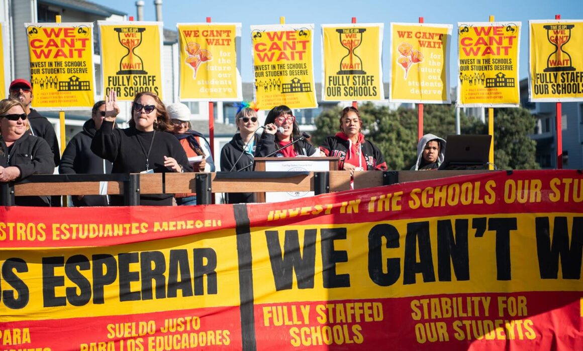 UTR members went on strike to demand fully staffed schools, among other things.