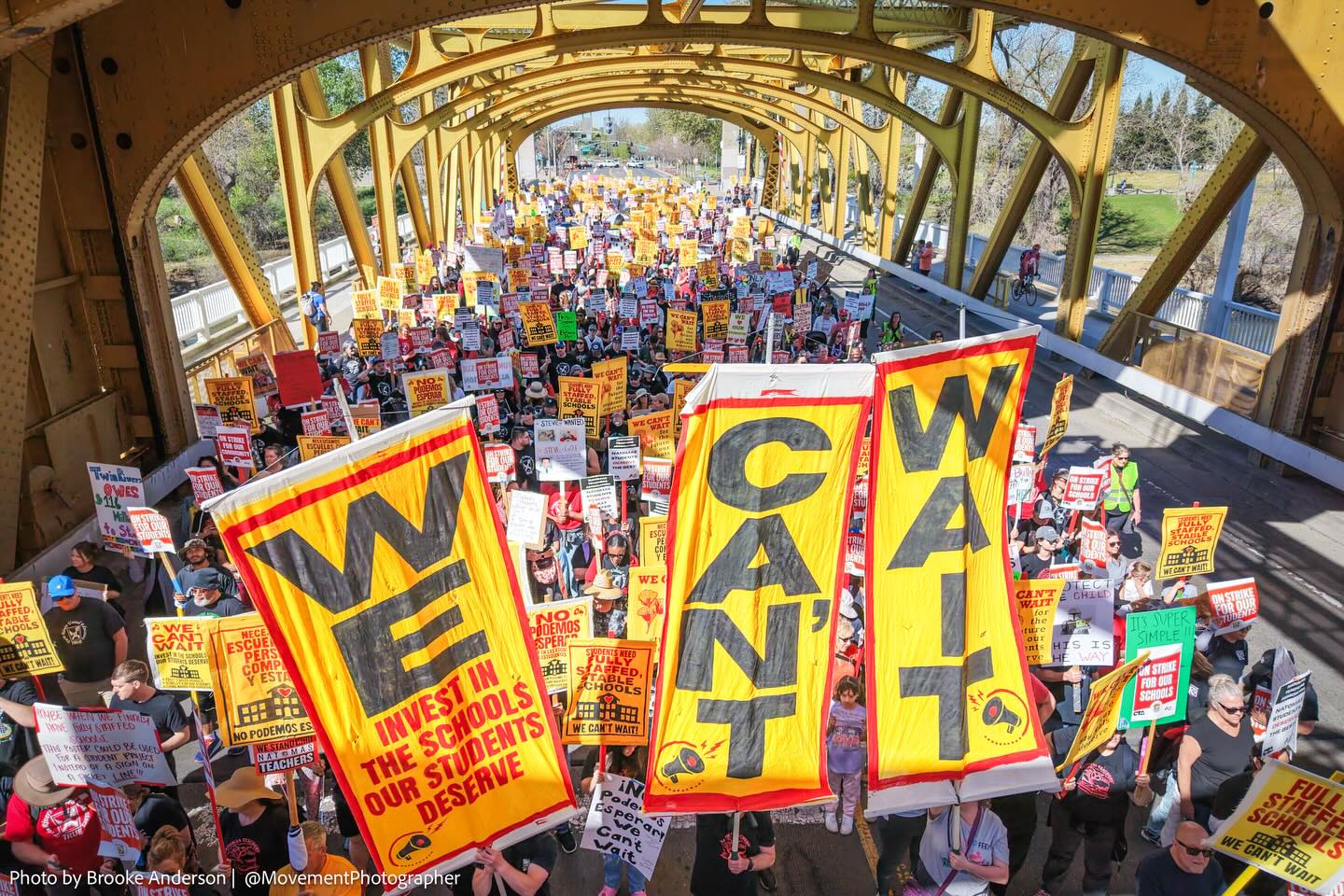 Unforgettable moment: NTA and TRUE members march in strike solidarityacross Sacramento’s Tower Bridge. Credit: @movementphotographer